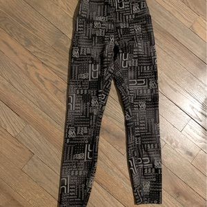 Lululemon Wunder Train Contour Fit High Rise Tight Legging 25” Size 4